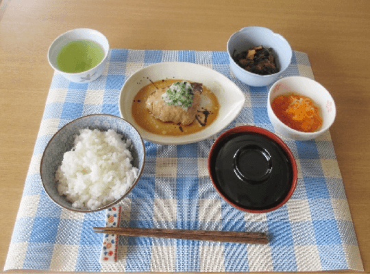 昼食